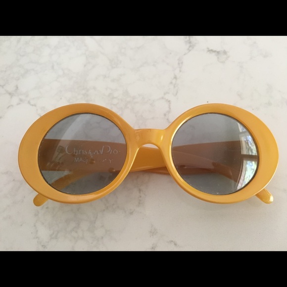 Rare 1960’s MOD Christian Dior yellow sunglasses - Picture 4 of 8
